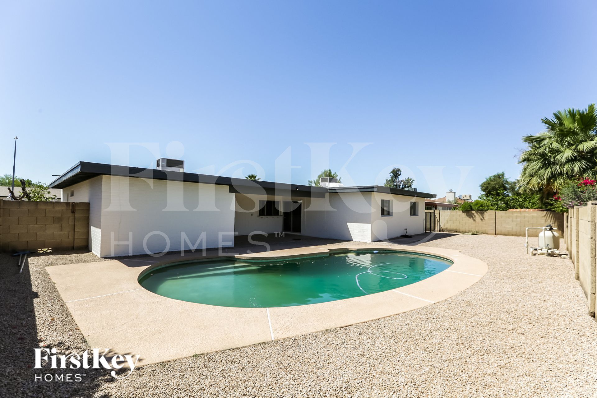 Building Photo - 4808 W El Caminito Dr