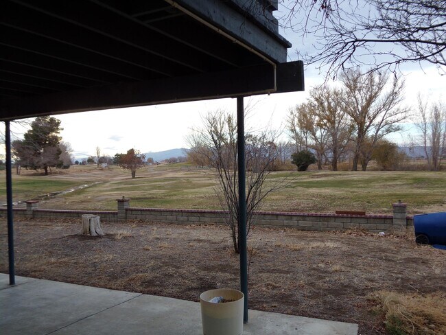 Building Photo - 21235 Windsong St