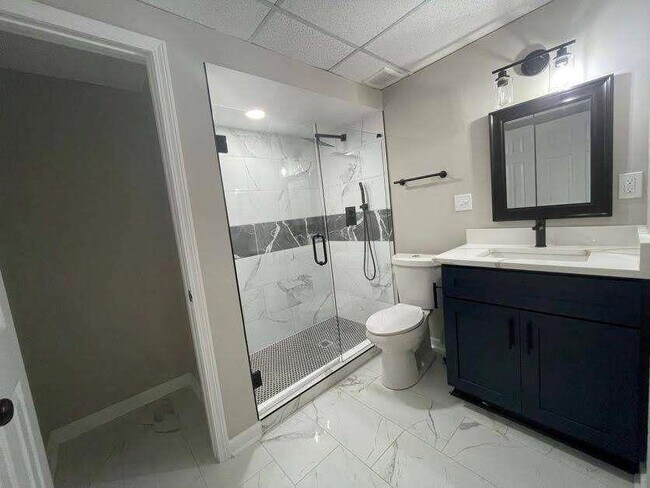 Building Photo - 759 Brownlee Ln