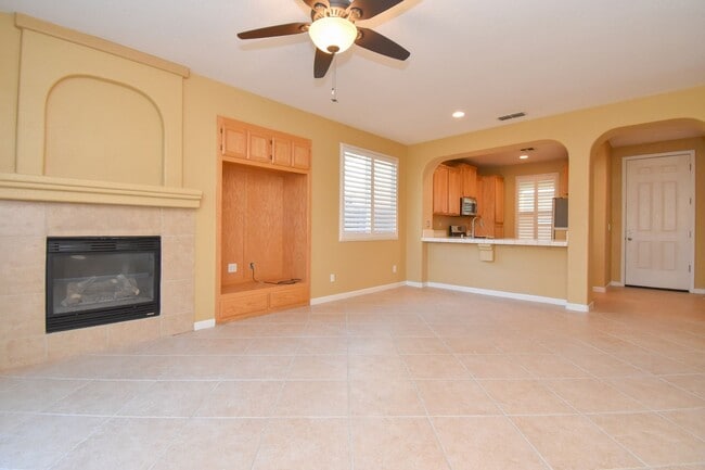 Building Photo - Beautiful Single Story Home available in R...