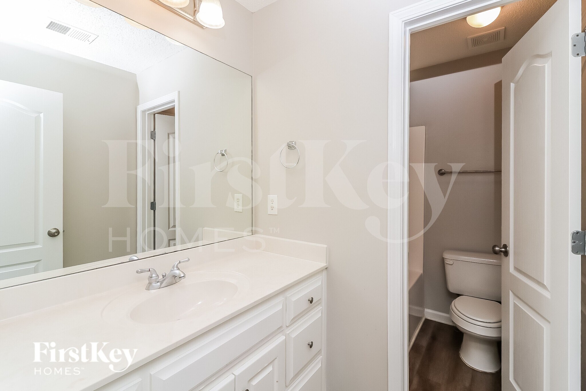 Building Photo - 326 Hambrick Park