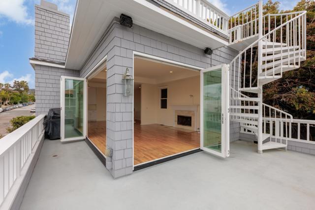 Building Photo - 475 Marine St