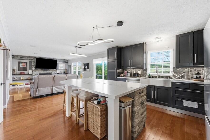 Building Photo - 316 Bridlewood Ct