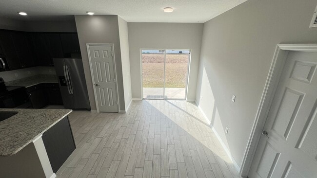 Building Photo - Stunning 3 Bedroom, 2 Bath Home in Palm Bay!