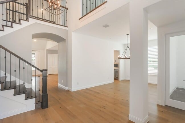 Building Photo - 3536 Sable Falls Way