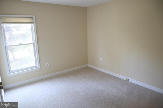 Building Photo - 9708 Whitley Park Pl