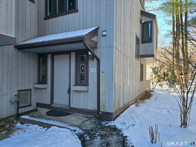 Building Photo - 7 Staunton Ct