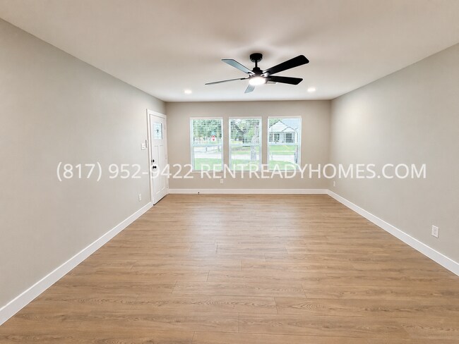 Building Photo - 4919 Dickens Rd