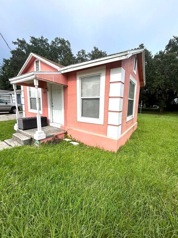 Building Photo - 601 N Emory Ave