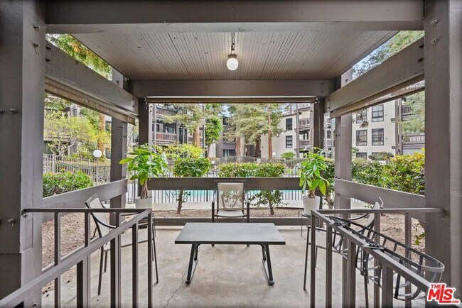 Building Photo - 7740 Redlands St