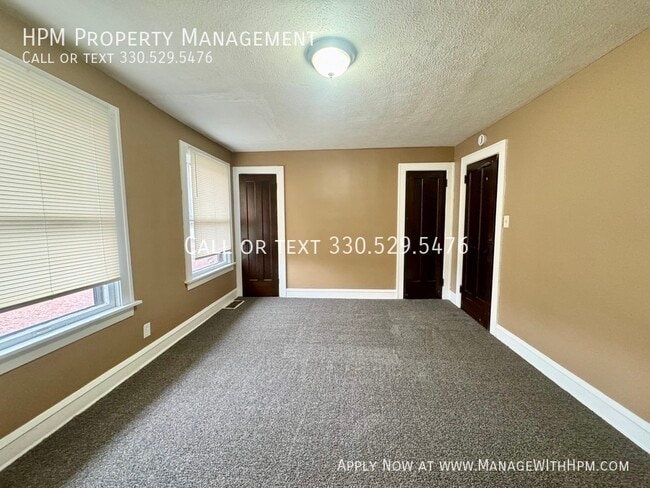 Building Photo - 1604 Yale Ave NW