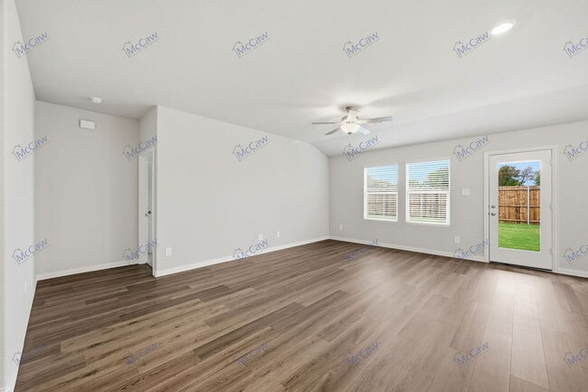 Building Photo - 2221 Dunbar Dr