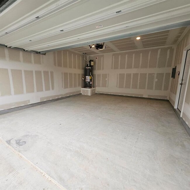 Building Photo - 10017 Milton Albert Way