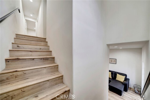 Building Photo - 1101 N Maclay Ave