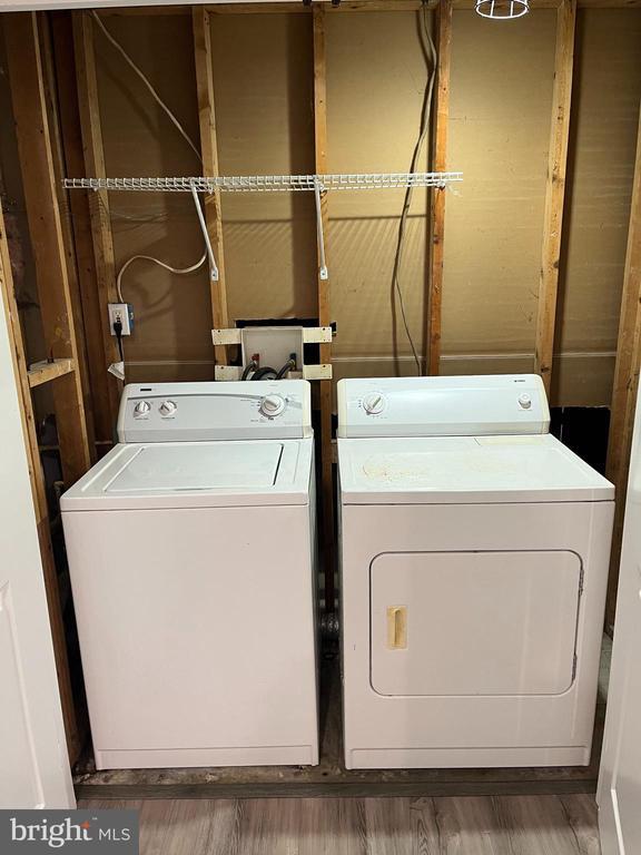 Building Photo - 5809 Gwynndale Pl