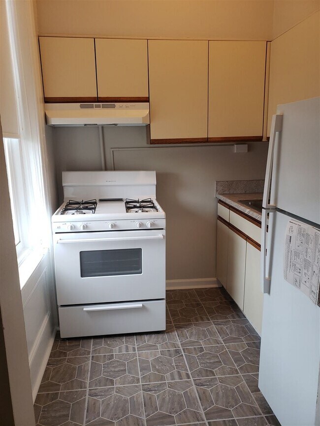 Building Photo - 918 Washington St