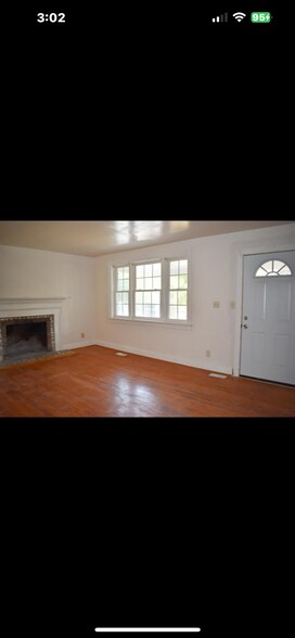 Building Photo - 5434 Tidewater Dr