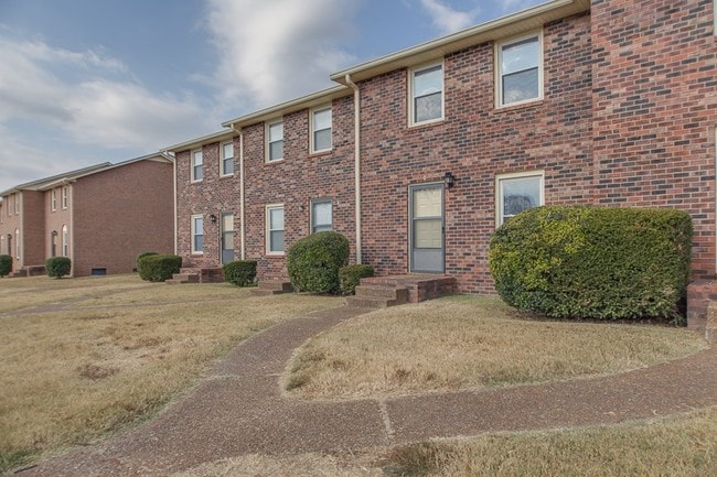 Building Photo - Lakeside Apartments