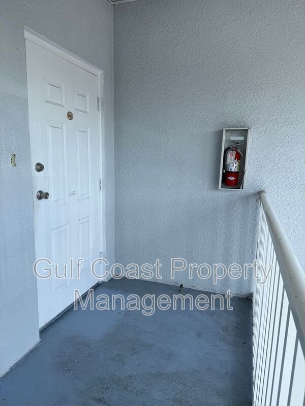 Building Photo - 8416 Bernwood Cove Loop