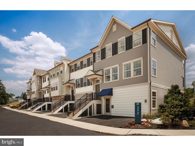 Building Photo - 23 Addison Ln