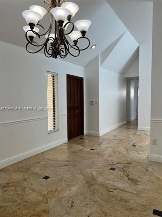 Building Photo - 10511 SW 145th Ct