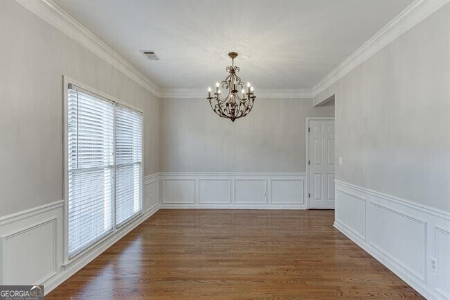 Building Photo - 1795 Lake Heights Cir