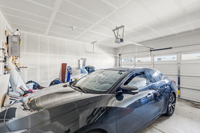 Building Photo - Home for Rent at Creekside Grove!