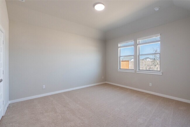 Building Photo - 712 Melody Hl Dr