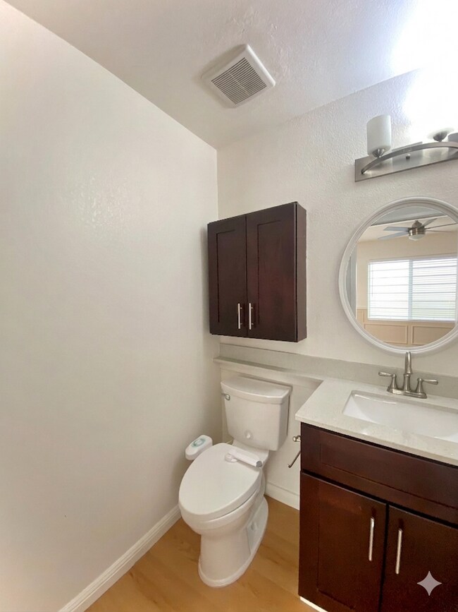 Building Photo - Modern 3BR Home in Nantucket Cove with Dual Suites & Prime Commuter Access