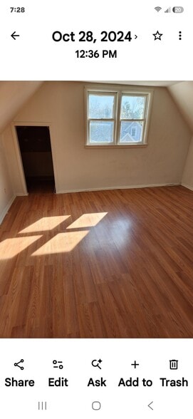 Building Photo - 13 Grove Pl