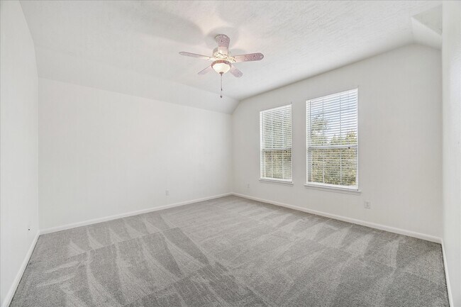 Building Photo - 23814 Seventh Heaven