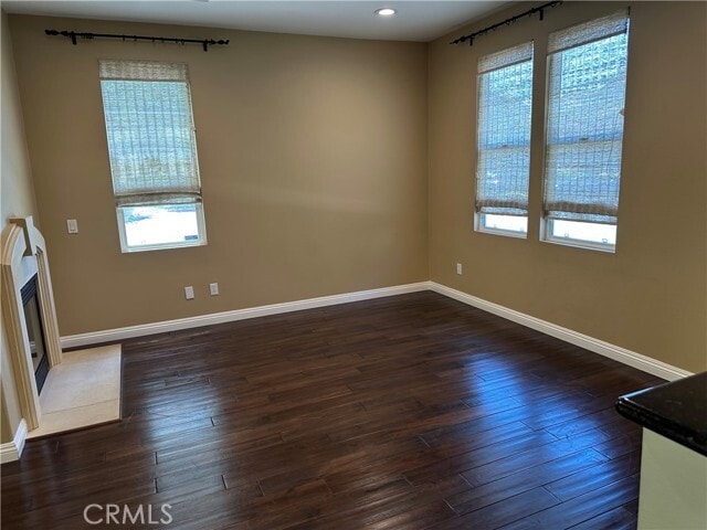 Building Photo - 351 Tall Oak
