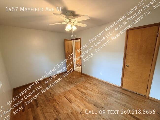 Building Photo - 1457 Mayfield Ave NE