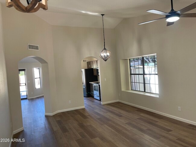 Building Photo - 4790 W Oraibi Dr