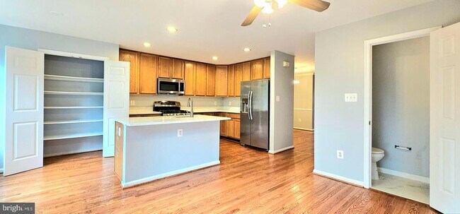 Building Photo - 6623 Patent Parish Ln