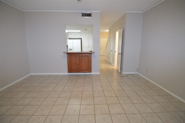Building Photo - 14715 Barryknoll Ln