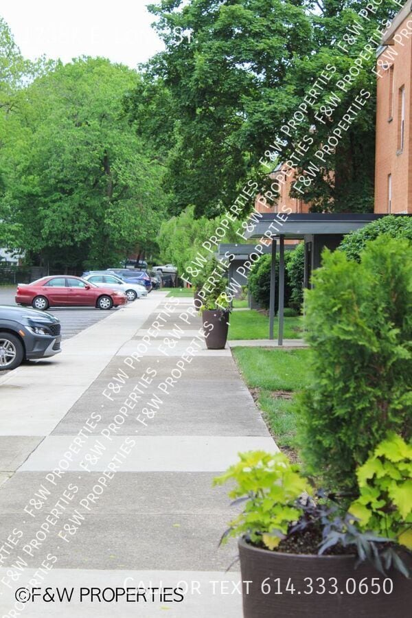 Building Photo - 1738K E Long St