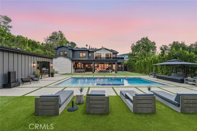 Building Photo - 16657 Oldham St