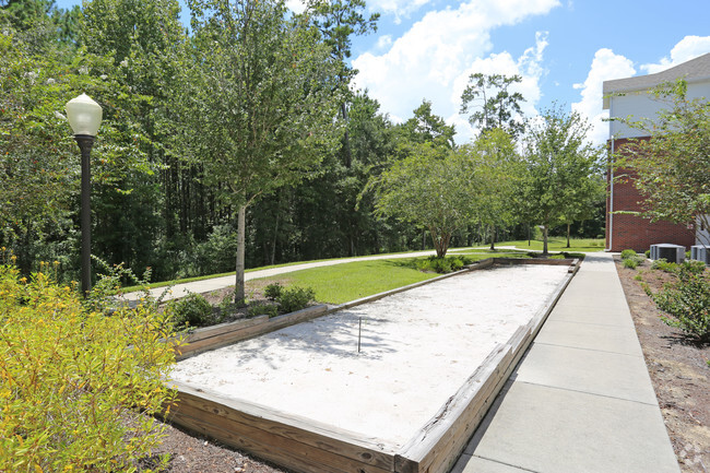 Horseshoe Pit - Magnolia Gardens Senior Apartments