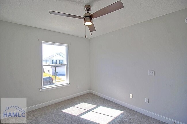 Building Photo - 106 Centennial Ct