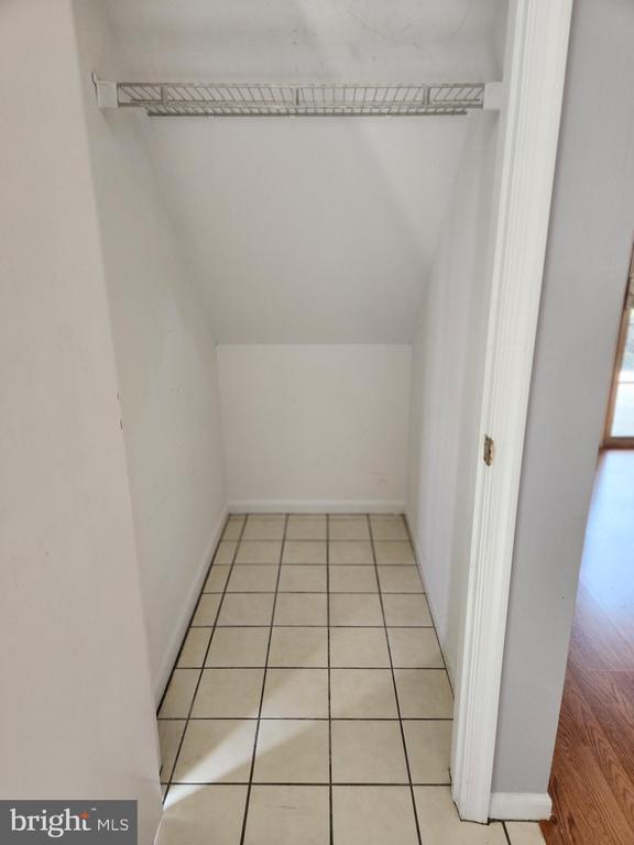 Building Photo - 4003 Saxony Dr