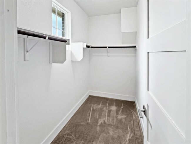 Building Photo - 1304 Westborough Ln