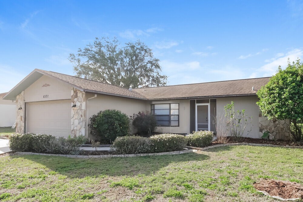 Building Photo - 8552 Bridgewater Dr