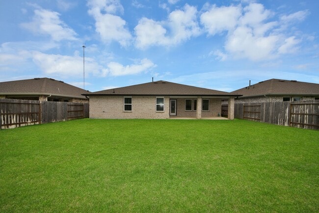 Building Photo - 1118 Hyde Lk Ln