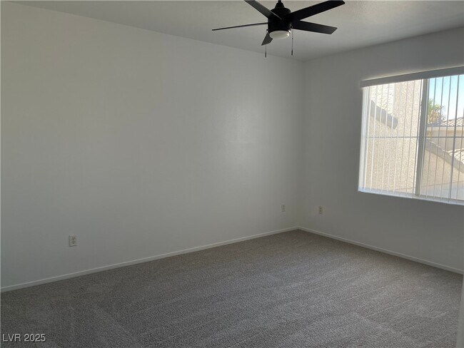 Building Photo - 7131 S Durango Dr