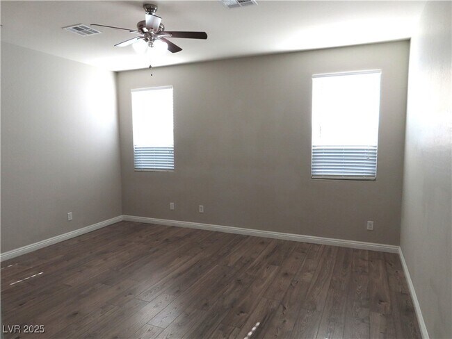 Building Photo - 2771 Alta Vista St