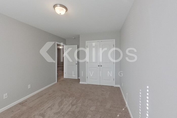 Building Photo - 102 Ebenezer Blf Wy