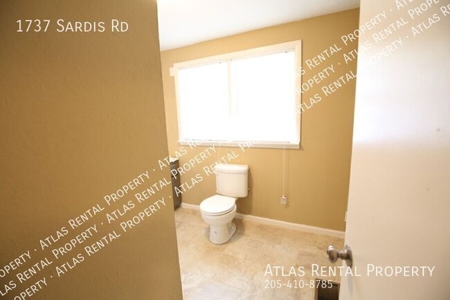 Building Photo - 1737 Sardis Rd