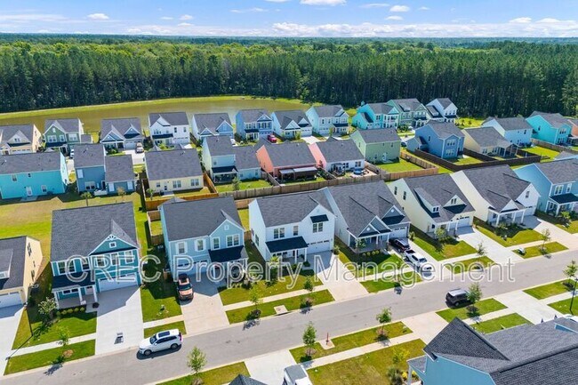 Building Photo - 1223 Homecoming Blvd