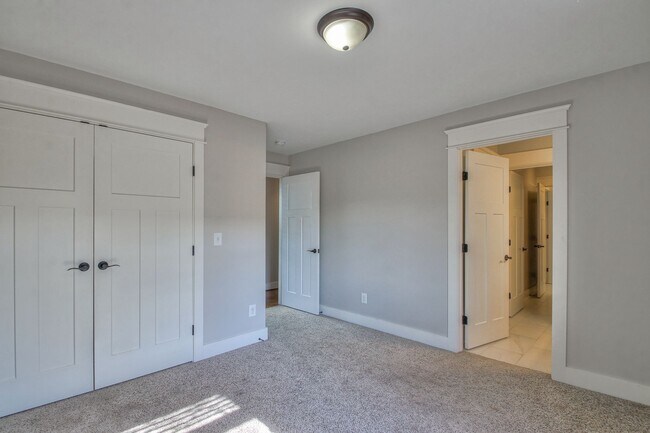 Building Photo - Great East Nashville 3BR Home